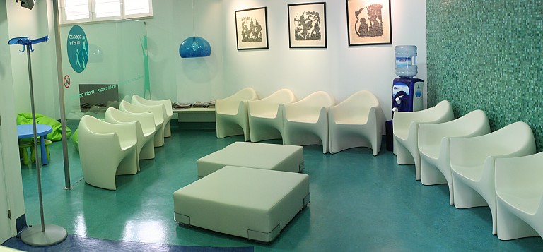 Sala de espera na clínica templimedis
