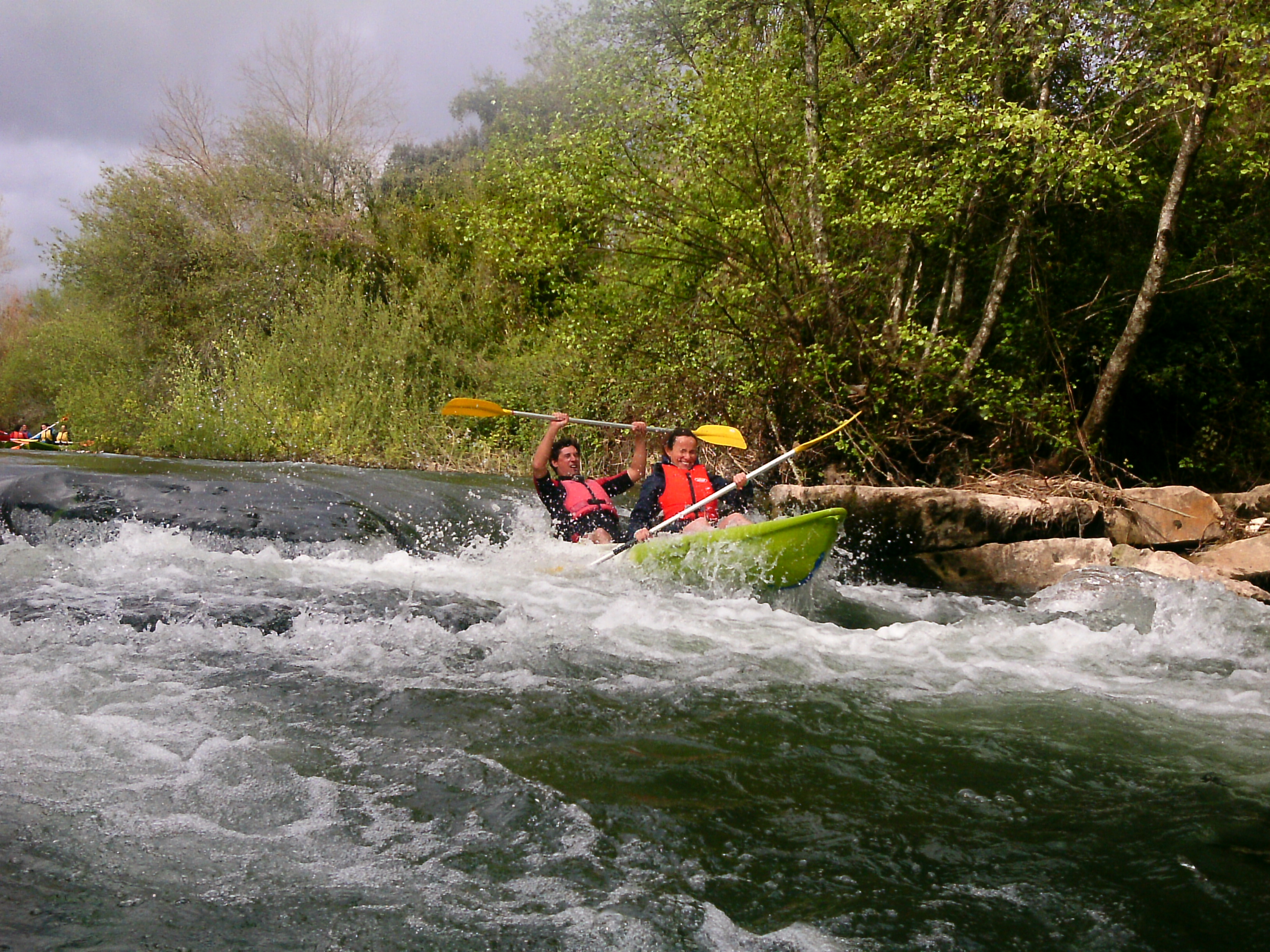 lapas3 lapas; Descida; kayak; zezere;Tejo; Nabão; Mondego; canoa; aventura; esquimotagem; caiaque; passeios; pedestres; caminhadas; formação; pagaia; descidas; rio; montanhismo; orientação; rapel; slide; rappel; Turismo; templários; Almourol; activo