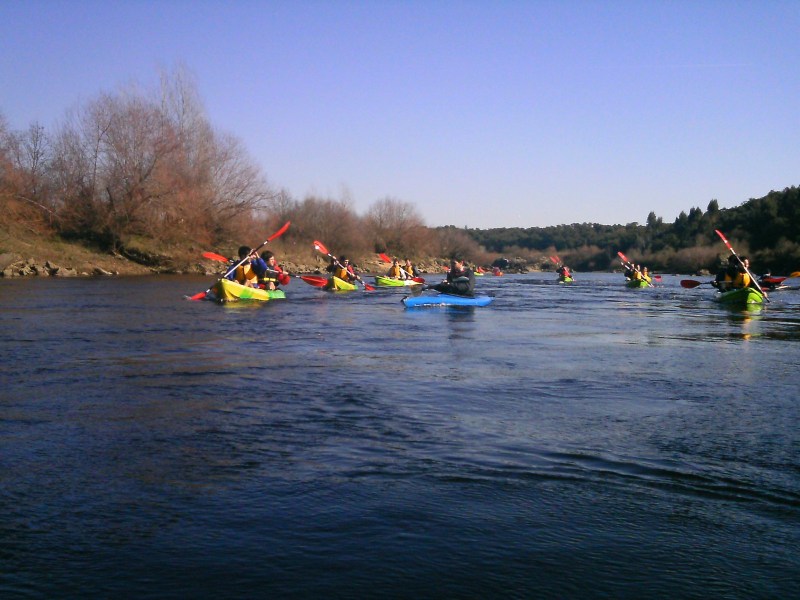pego; Descida; kayak; zezere;Tejo; Nabão; Mondego; canoa; aventura; esquimotagem; caiaque; passeios; pedestres; caminhadas; formação; pagaia; descidas; rio; montanhismo; orientação; rapel; slide; rappel